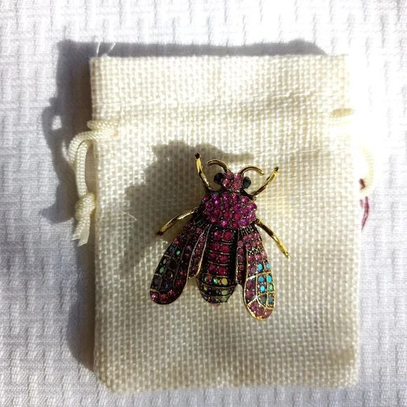 Pink Fly Bug Rhinestone Pin Broach - Picture 2 of 3